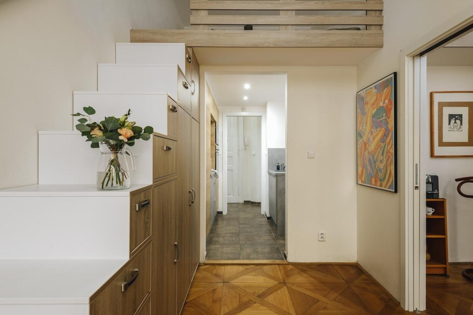 Cozy & Comfortable Apt Walking Anywhere You Want Sen プラハ エクステリア 写真